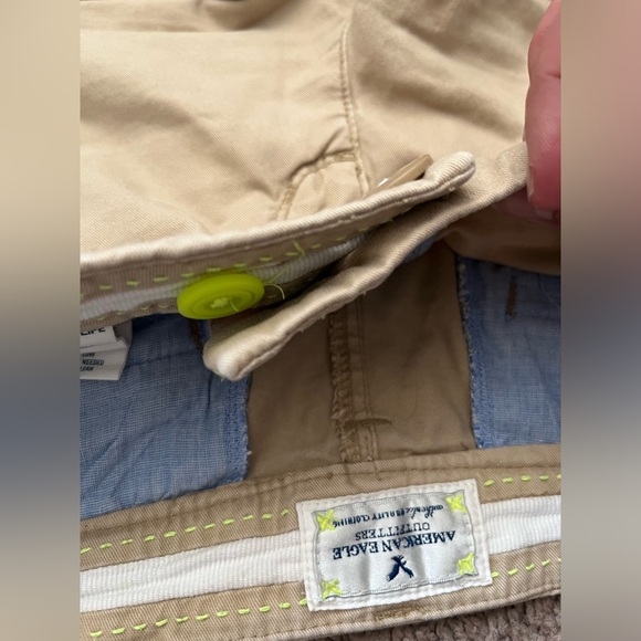 American Eagle Khaki Shorts - Picture 4 of 7